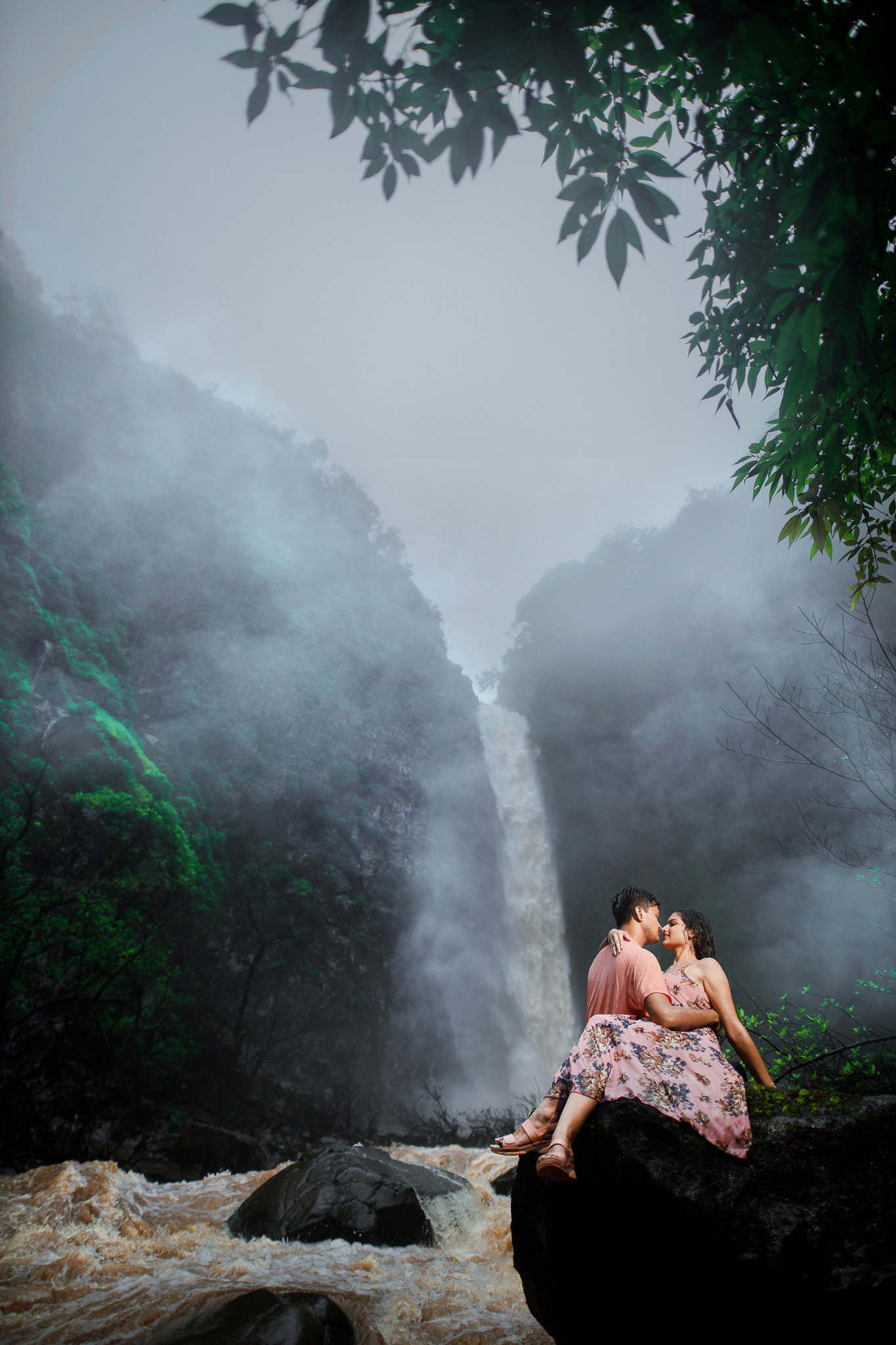 Ritesh Dhruva Romantic Pre-Wedding Gujarat Jay Nayak